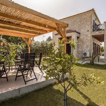 Villa Murtini Stone With Private Pool, By Zantewize Áyios Kírikos