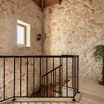 Murtini Stone With Private Pool, By Zantewize *